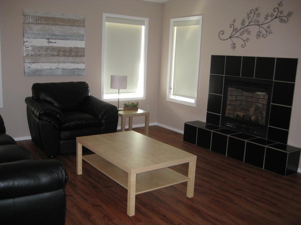 Radium Valley Vacation Resort Invermere Esterno foto